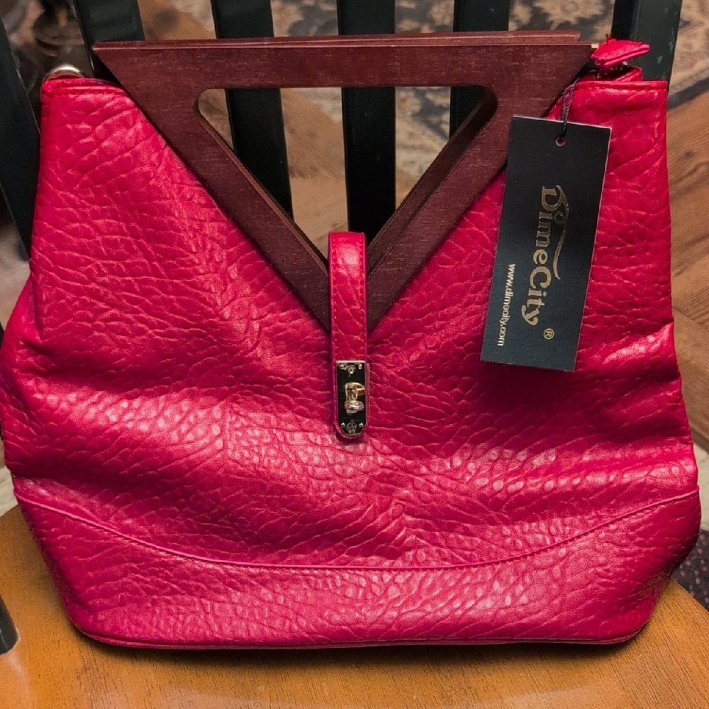 NWT Unique Red Triangle Textured Shoulder Bag
